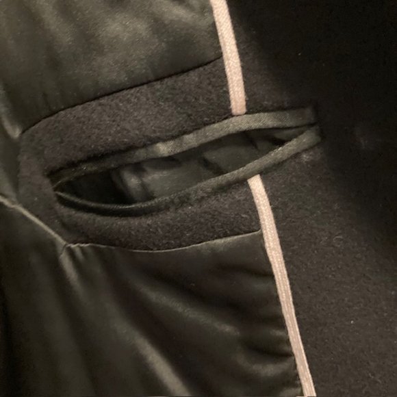 J Crew Women's Black singlebreasted pea coat size 12 EXCELLENT - Picture 6 of 9